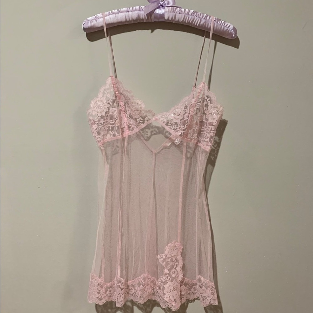Y2K Victoria’s Secret pink slip dress